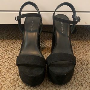 Black platform high heel sandals